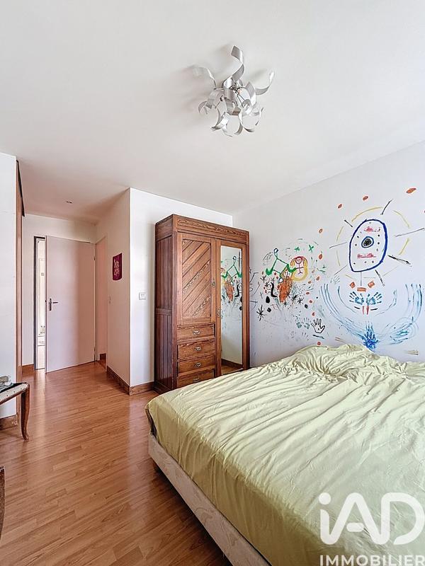 Maison - 121 m² - 6 pièces