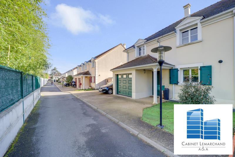 Maison contemporaine - 102 m² - 5 pièces