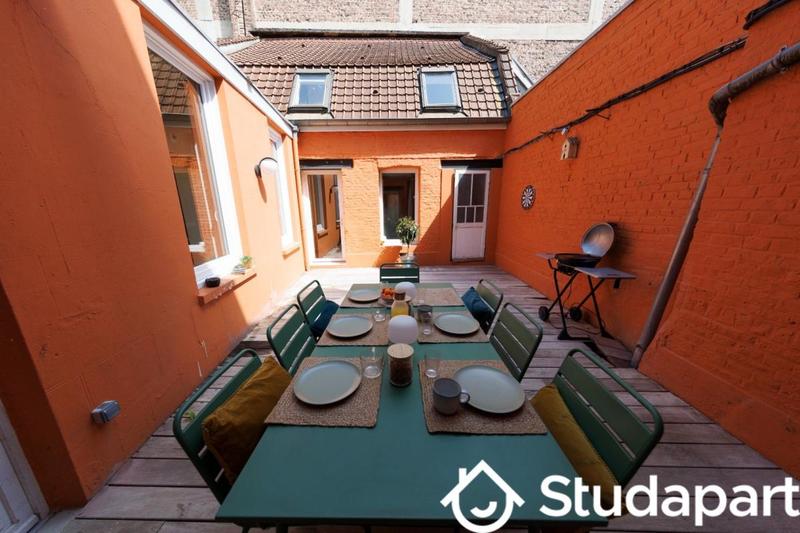 Chambre - 12 m² - 1 pièce