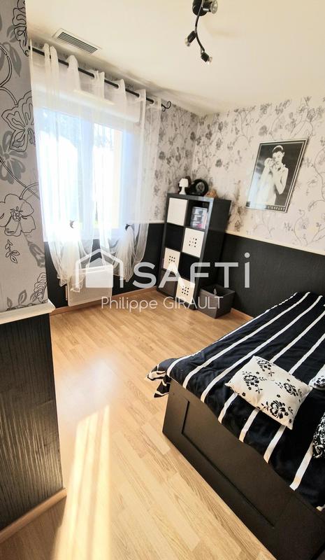 Maison - 100 m² - 5 pièces