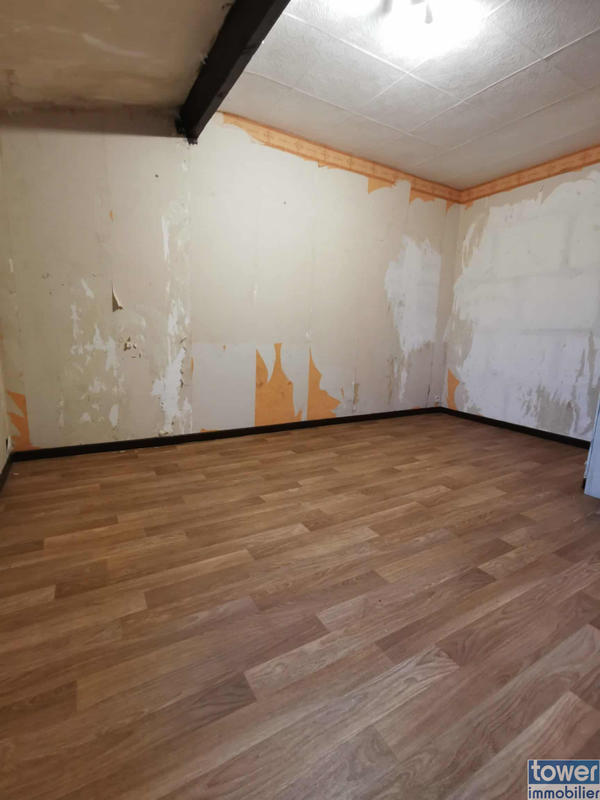 Maison - 107 m² - 6 pièces