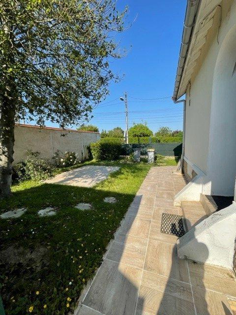 Maison - 60 m² - 4 pièces