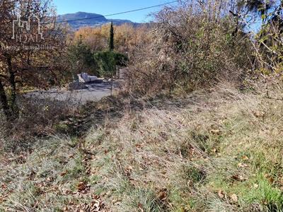 Terrain constructible - 651 m²