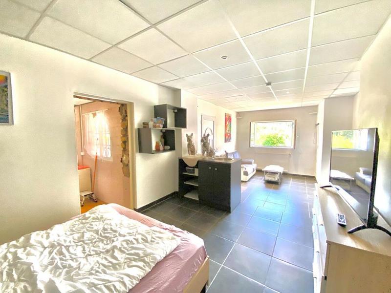 Maison - 183 m² - 5 pièces