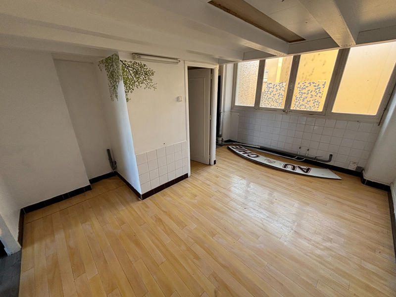 Local commercial - 25 m² - 2 pièces