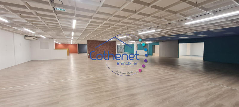 Local commercial - 2 146 m²