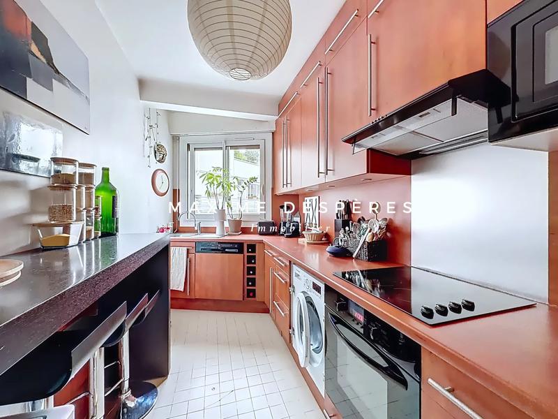 Appartement - 80 m² - 3 pièces