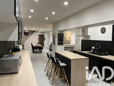 Maison de ville - 141 m² - 5 pièces