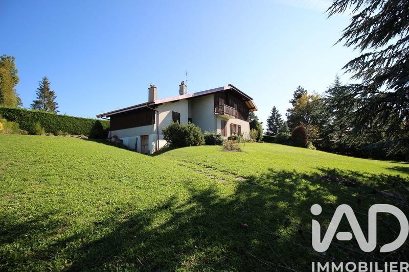 Maison - 245 m² - 9 pièces