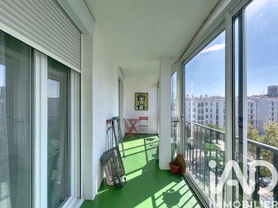 Appartement - 83 m² - 4 pièces
