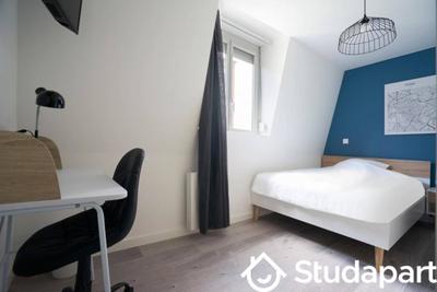 Chambre - 15 m² - 1 pièce