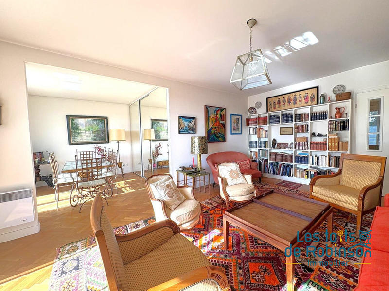 Appartement - 92 m² - 4 pièces