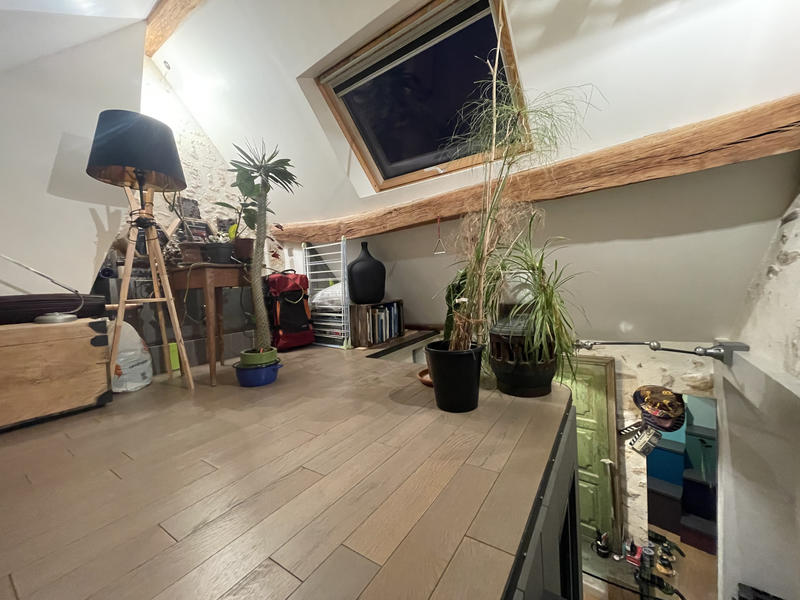 Appartement - 95 m² - 4 pièces