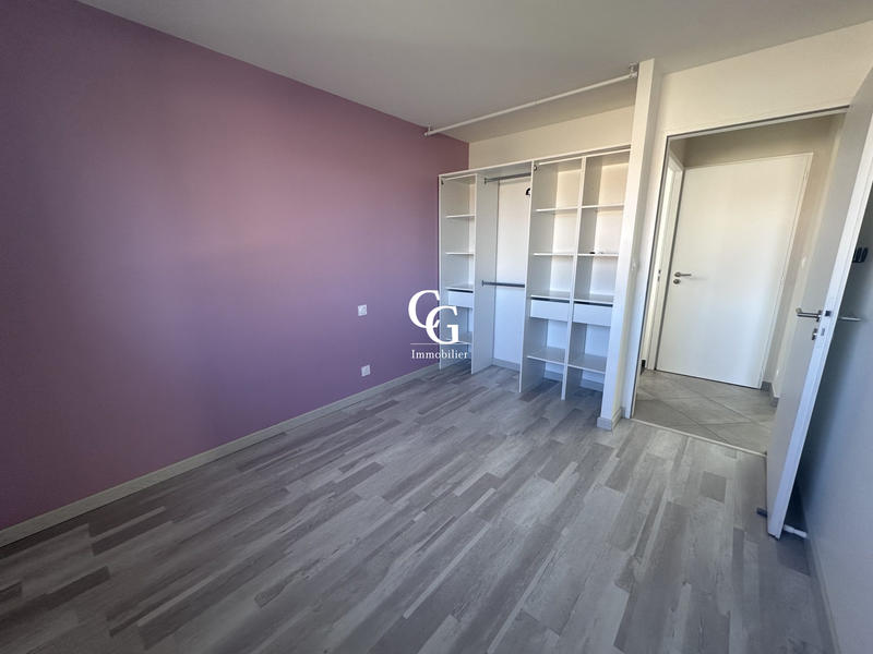 Maison - 99 m² - 5 pièces