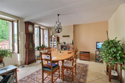 Maison de village - 80 m² - 4 pièces