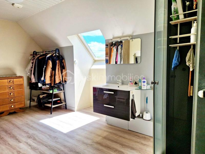 Maison traditionnelle - 134 m² - 6 pièces