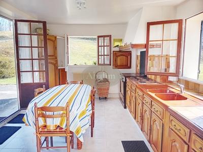 Maison - 138 m² - 5 pièces