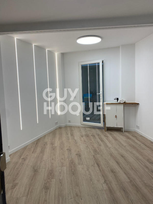 Bureau - 20 m² - 1 pièce