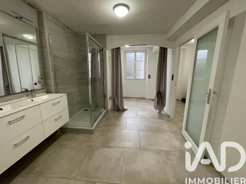 Maison de village - 214 m² - 7 pièces