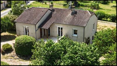 Maison - 88 m² - 4 pièces