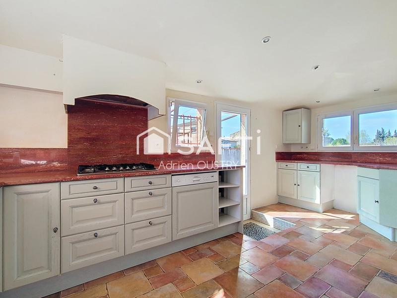 Villa - 166 m² - 6 pièces