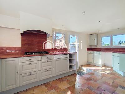 Villa - 166 m² - 6 pièces