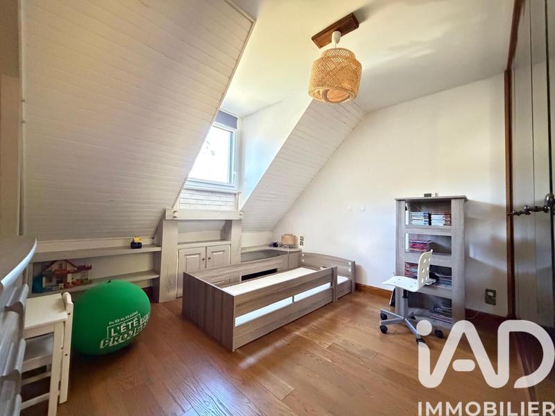 Maison - 167 m² - 6 pièces