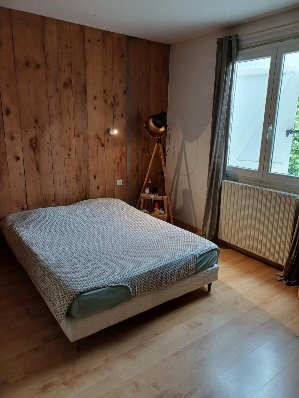 Villa - 200 m² - 8 pièces