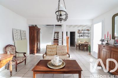 Maison - 140 m² - 5 pièces