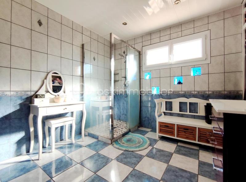 Maison traditionnelle - 106 m² - 4 pièces