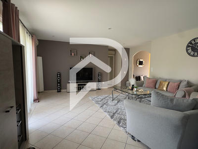 Maison - 157 m² - 5 pièces