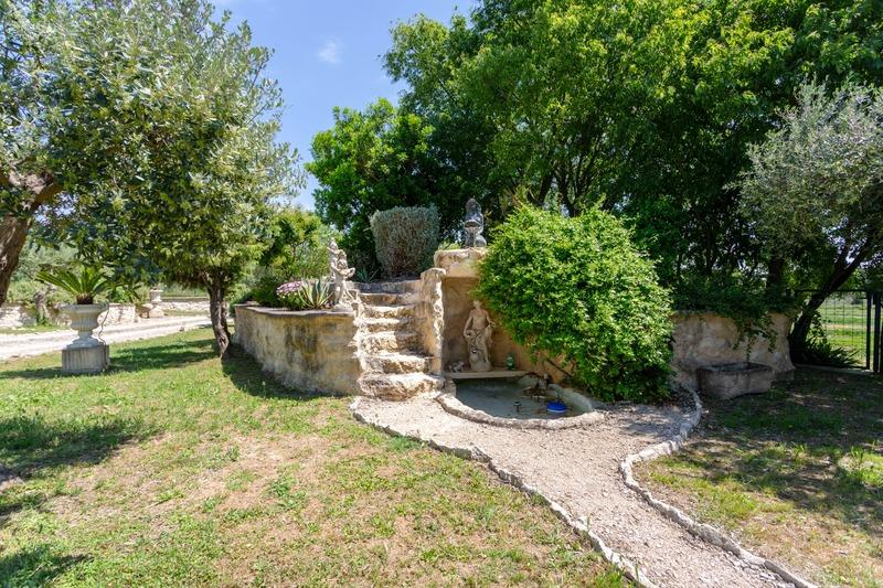 Mas - 130 m² - 5 pièces