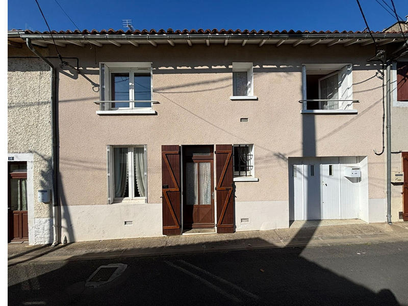 Maison - 100 m² - 5 pièces