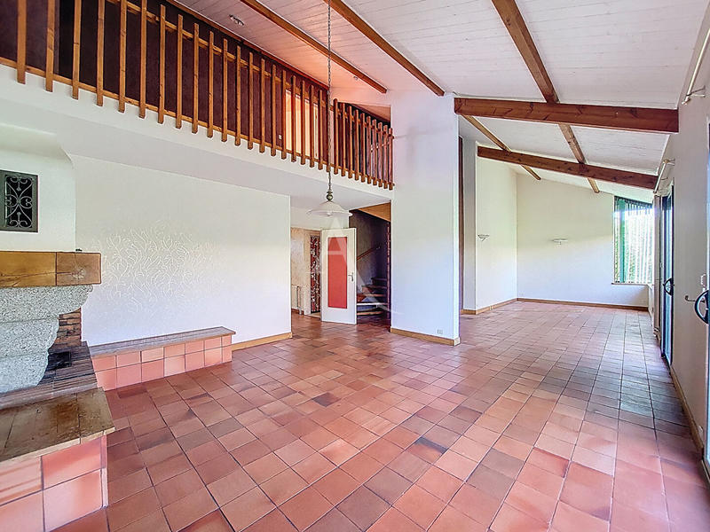 Maison - 141 m² - 7 pièces