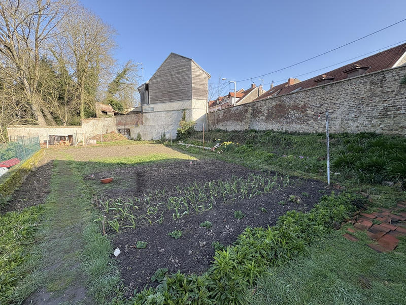 Maison - 95 m² - 4 pièces