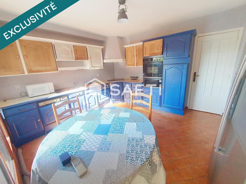 Maison - 168 m² - 8 pièces