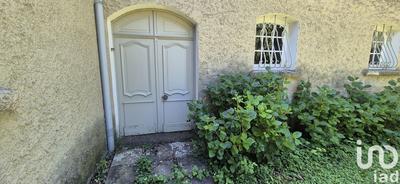 Maison - 240 m² - 7 pièces