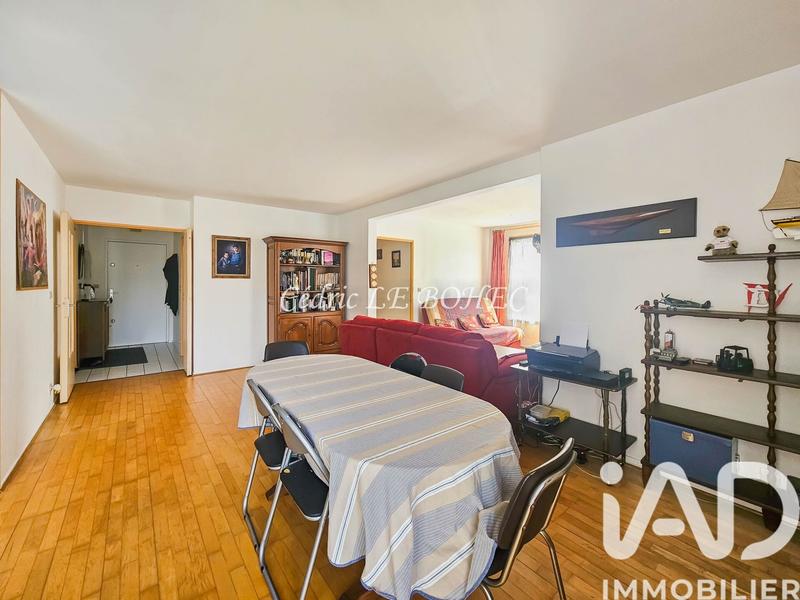 Appartement - 80 m² - 4 pièces