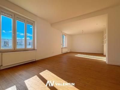 Maison - 158 m² - 6 pièces