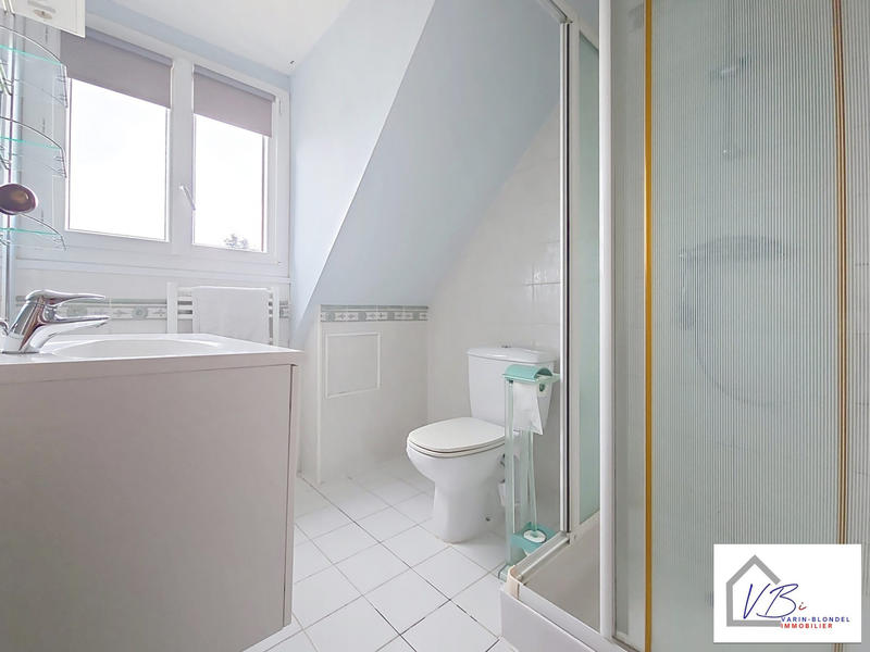 Maison - 139 m² - 5 pièces