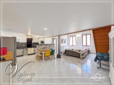 Appartement - 83 m² - 4 pièces