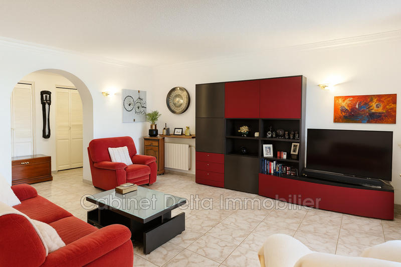 Maison - 104 m² - 4 pièces