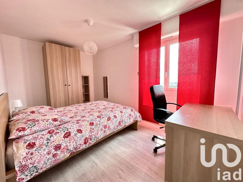 Appartement - 93 m² - 5 pièces