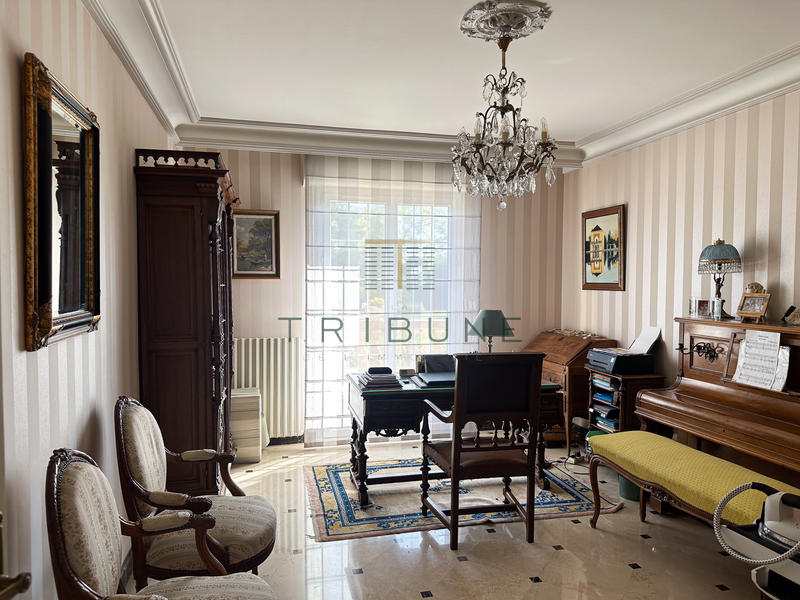 Appartement - 131 m² - 4 pièces