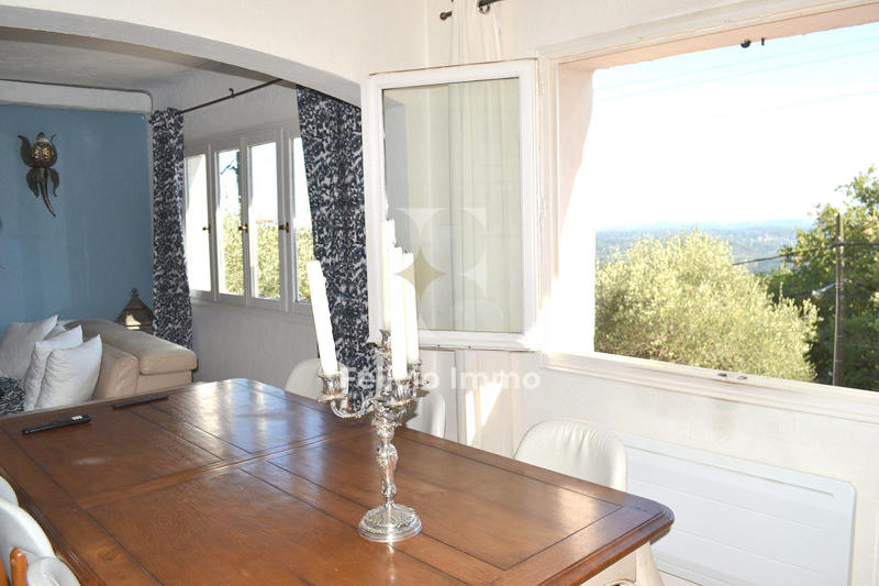 Maison - 94 m² - 4 pièces