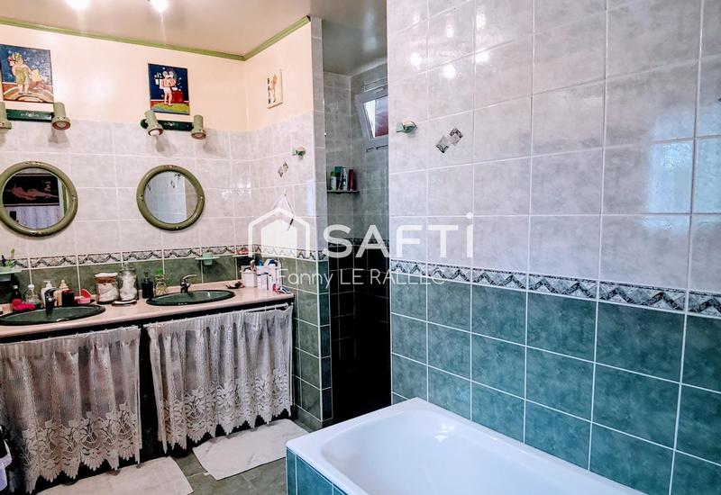 Maison - 145 m² - 5 pièces