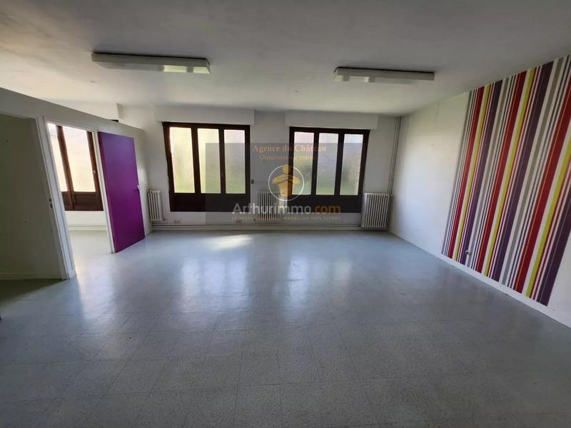 Maison - 242 m² - 7 pièces