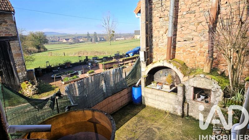 Maison de village - 75 m² - 4 pièces