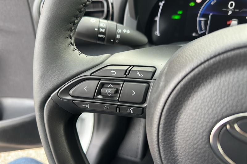 Toyota Yaris 1.5 Hybrid 116 Bva Design