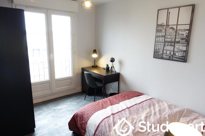Chambre - 10 m² - 1 pièce
